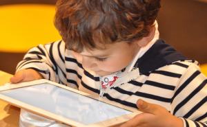 Svako treće dijete mlađe od pet godina posjeduje svoj tablet