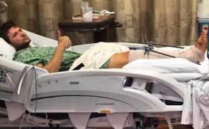 Ryan Phillippe slomio nogu u "bizarnoj nesreći" na izletu