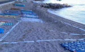 Kad toalet papirom ogradite prostor na plaži