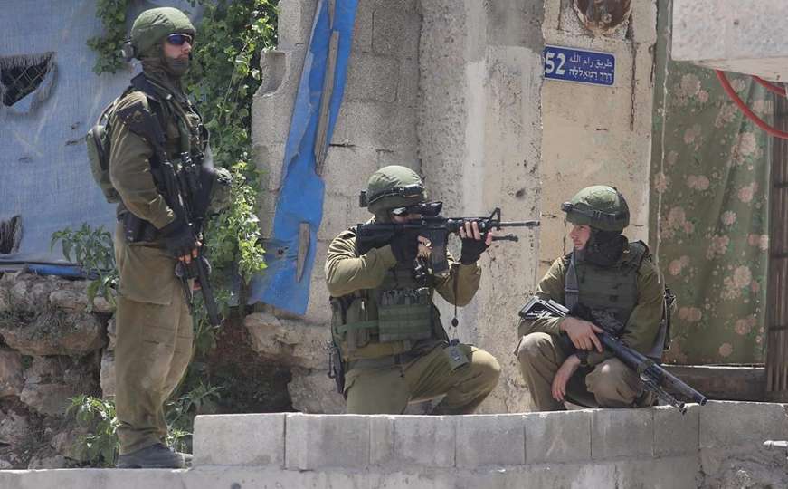 Tri Palestinca ubijena, stotine povrijeđeno u sukobima kod Al-Akse