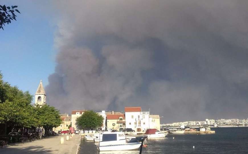 Novi požar: Gori na Dinari, sve je puno mina i poskoka