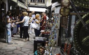 U KS-u u prvoj polovini ove godine više turista za 15 posto