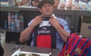 Gradonačelnik iz Francuske pojeo pacova zbog opklade