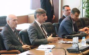 Zvizdić, Bevanda i Šarović danas s povjerenikom hrvatske Vlade za Agrokor