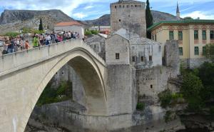 Sve spremno za skokove sa Starog mosta, dolaze skakači iz svijeta