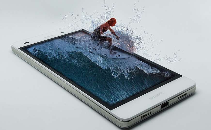 Šta raditi ukoliko vam je mobilni telefon upao u vodu 