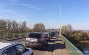 Gužve na graničnim prelazima Ivanica, Doljani i Izačić