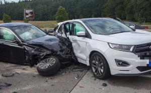 Haos na autoputu: Kiša izazvala lančani sudar 29 vozila