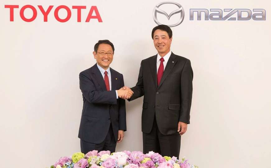 Još jedan automobilski brak: Toyota i Mazda najavili stvaranje saveza