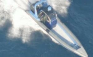 Potjera na Jadranu: Uhapšena dvojica Albanaca, švercali dvije tone marihuane