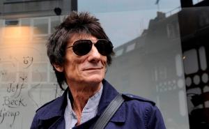 Ronnie Wood: Čudim se da sam bio zdrav s obzirom na alkohol i drogu