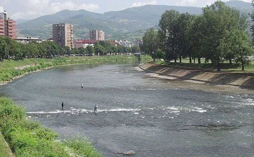 Muškarca u Zenici povukla rijeka, čeka se potvrda o utapanju