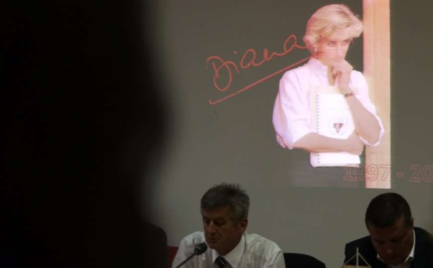 Nakon 20 godina: Princeza Diana bila bi razočarana što u BiH i dalje ima mina 
