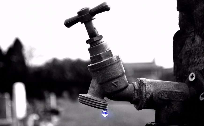 Voda iz Centralnog gradskog vodovoda u Lukavcu zabranjena za piće
