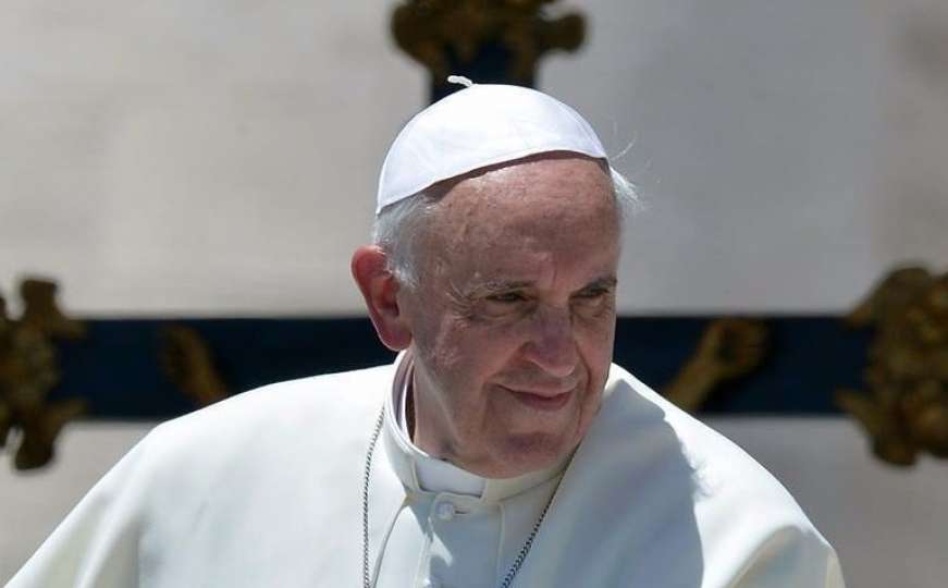 Papa pozvao na borbu protiv seksualnog zlostavljanja djece