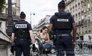 U Parizu pronađeno skladište s oružjem, privedene dvije osobe