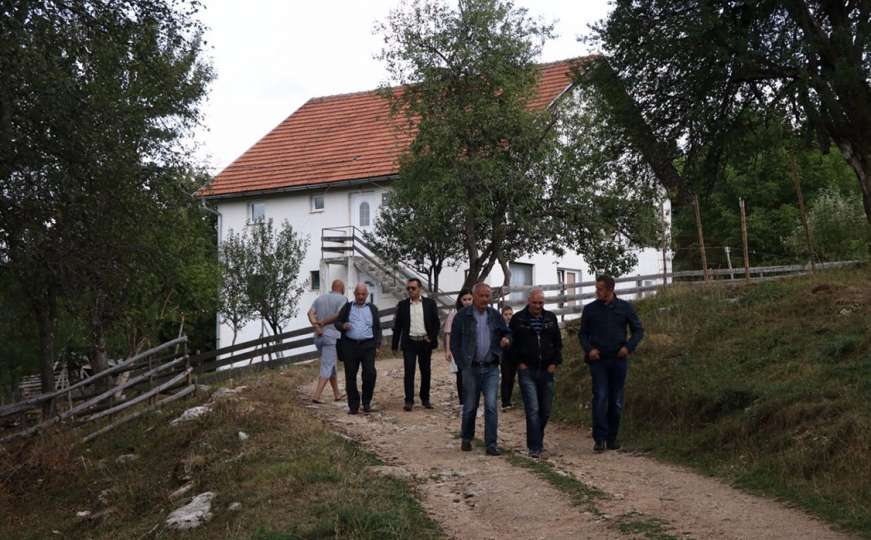 Ramić posjetio povratnička naselja u općini Sokolac