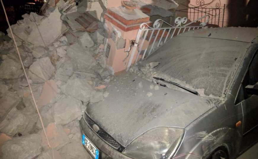 Italija: Zemljotres potresao ostrvo Iskija, poginula žena