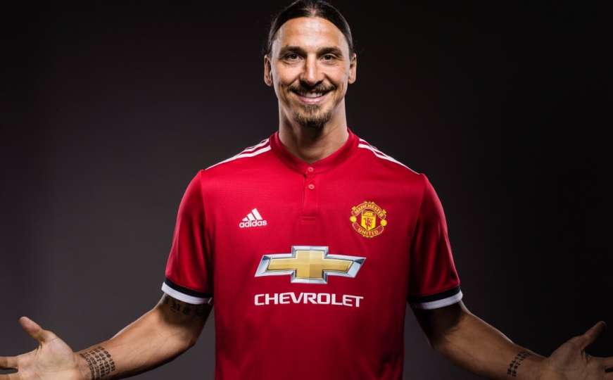 Zvanično: Zlatan Ibrahimović ostaje u Manchester Unitedu 