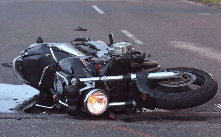 Saobraćajna nesreća u Sarajevu, povrijeđen motociklista