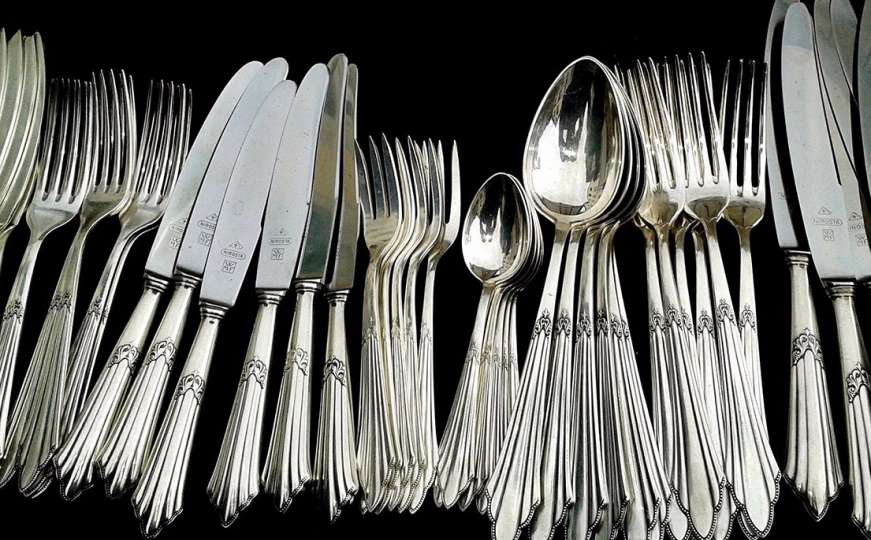 Kako najjednostavnije očistiti srebrni pribor za jelo