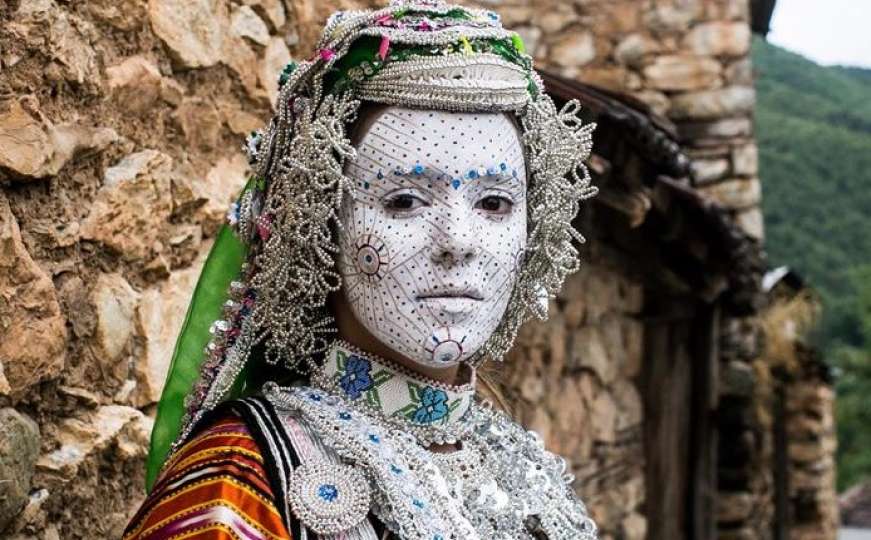 Višestoljetna tradicija Bošnjaka: Kako se mlade šminkaju pred udaju