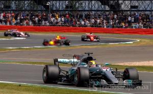 Hamilton izjednačio Schumacherov rekord, Vettel kreće drugi 