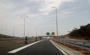  U sudaru tri vozila povrijeđena jedna osoba