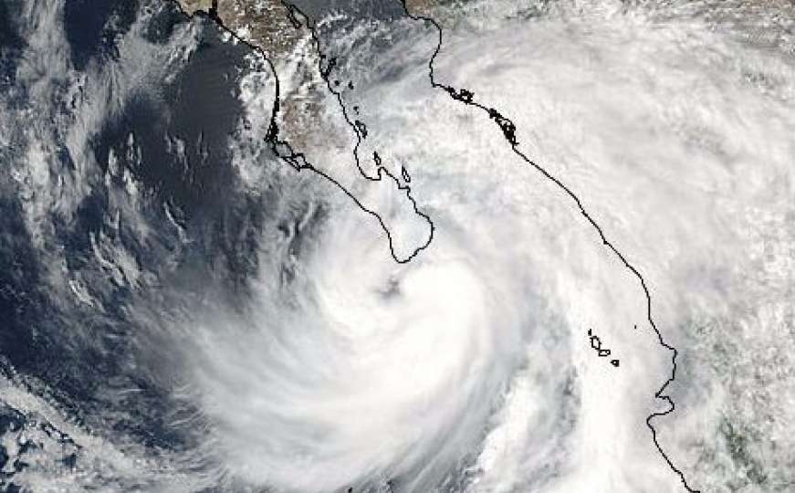 Oluja Lidia pogodila meksički poluotok Baja California