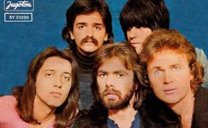 Divlje jagode i 'Jedina moja tebi sviram ja, jedina moja tebi pjevam ja...'