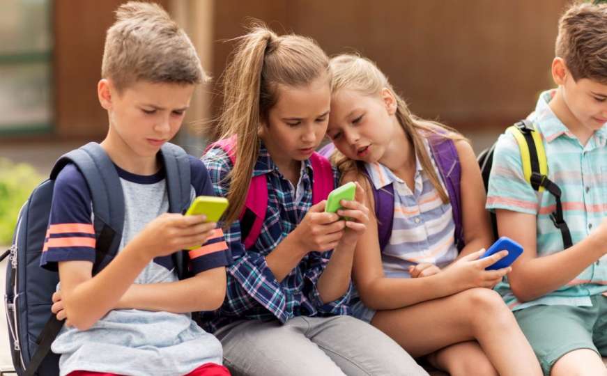 Aplikacija koja prisiljava djecu da se jave na mobitel