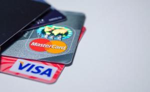 Turistima krao podatke s kartica i koristio ih u online kladionicama