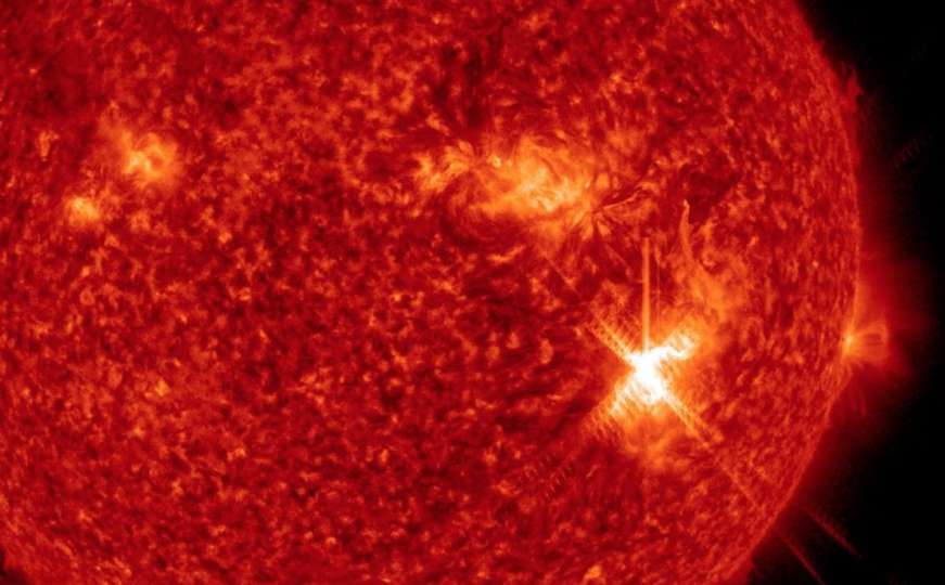 NASA primjetila dvije solarne baklje velike jakosti