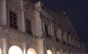 Najmanje dvije osobe poginule u razornom zemljotresu, očekuje se cunami