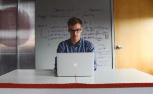 Dugo sjedenje skraćuje život i do sedam godina