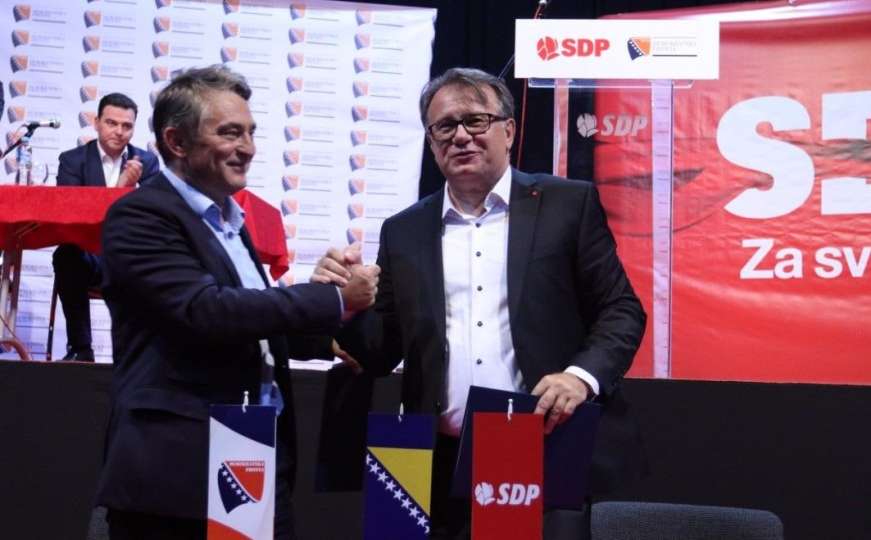 Nikšić i Komšić potpisali sporazum: Saradnja SDP-a i DF-a do i nakon izbora