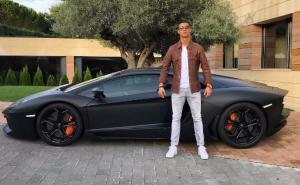 Luksuz bez granica: Pogledajte u kojim automobilima se vozi Cristiano Ronaldo