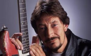 Chris Rea - Happy On The Road