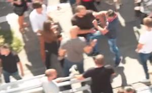 Haos na protestnom skupu: Pogledajte napad na novinarke Pinka