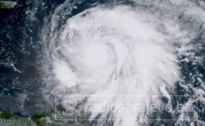 Izgubljeno sve što novac može kupiti: Uragan Marija poharao otok Dominica 