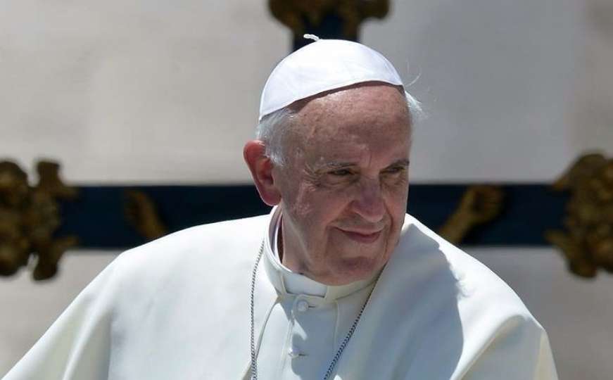 Papa Franjo obećao najstrožije moguće mjere protiv pedofila