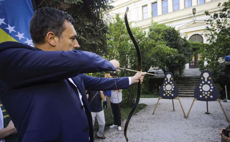U Zemaljskom muzeju otvorena izložba turskog streličarstva