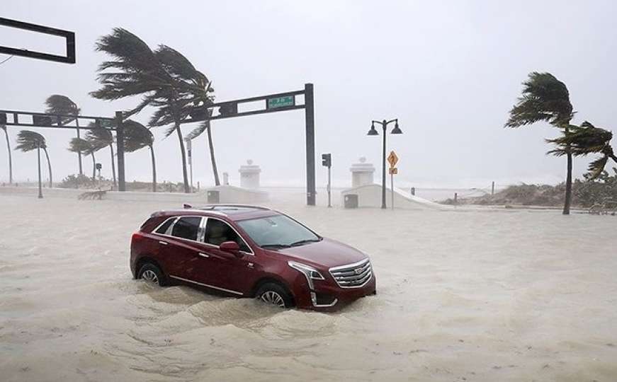 Harvey, Irma, Jose, Katrina: Kako smrtonosne oluje i uragani dobijaju imena