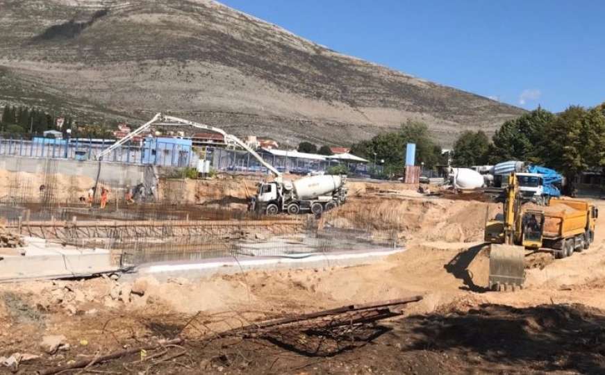 Napreduje izgradnja zatvorenog olimpijskog bazena u Trebinju