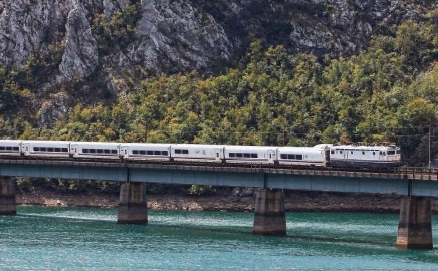 Manje zaposlenih, bolja produktivnost: Željeznice FBiH povećale operativnu dobit