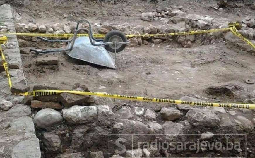 Na lokalitetu Kalin hadži-Alijine džamije pronađena minobacačka bomba