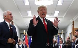 Donald Trump se obrušio na Facebook, tvrdi da su mreže protiv njega