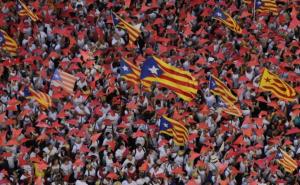 Katalonci stupaju u generalni štrajk, obustava saobraćaja i nastave