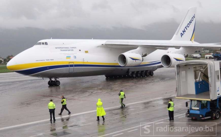 U Sarajevo sletio Antonov, jedan od najmoćnijih aviona na svijetu