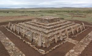 Arheolozi restaurirali novootkrivenu piramidu milenij stariju od egipatskih